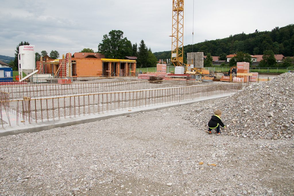 Neubau des Firmengebäude und Hall für Fuhrpark der Firma Kellerer