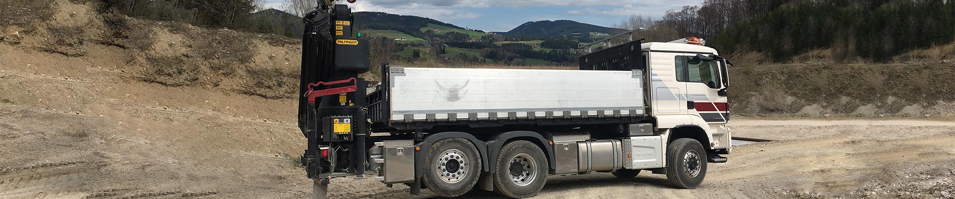 Kellererbau Anthering bei Salzburg - Transporte, Kranarbeiten, Baustellenbelieferung, Baustoffanlieferungen Salzburg